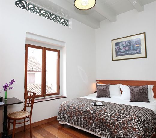 Gingerflower Boutique Hotel