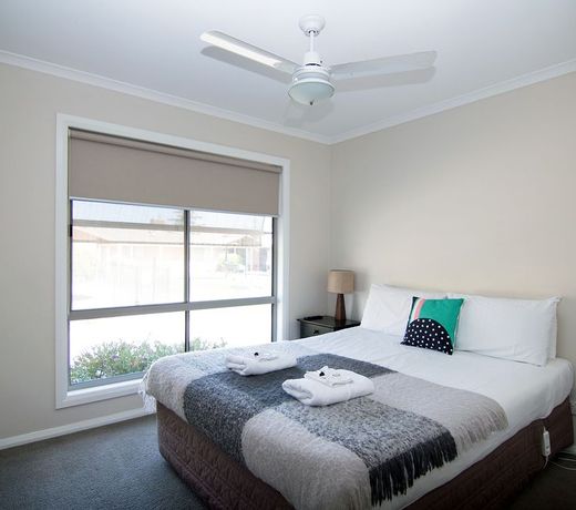 Ashleigh Court Motor Inn