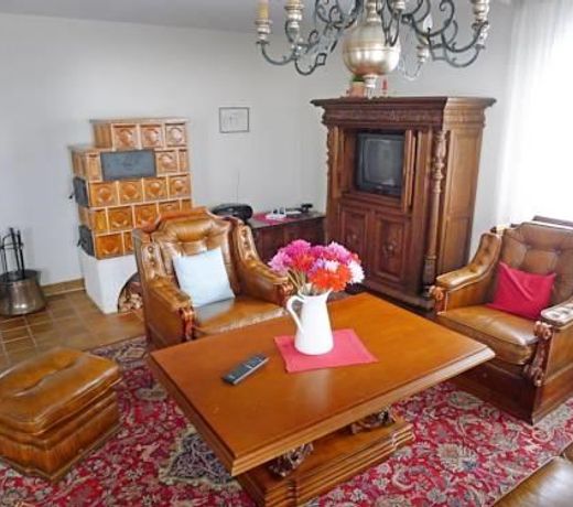 Holiday Home Haus Bschorer Greppen