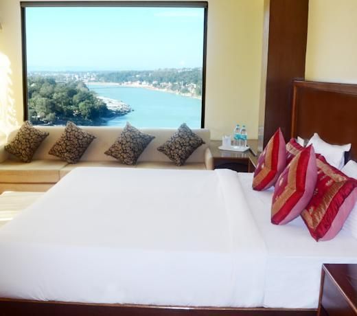 Divine Resort & Spa