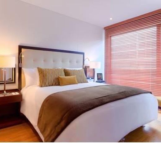 Hotel 93 Luxury Suites by Preferred