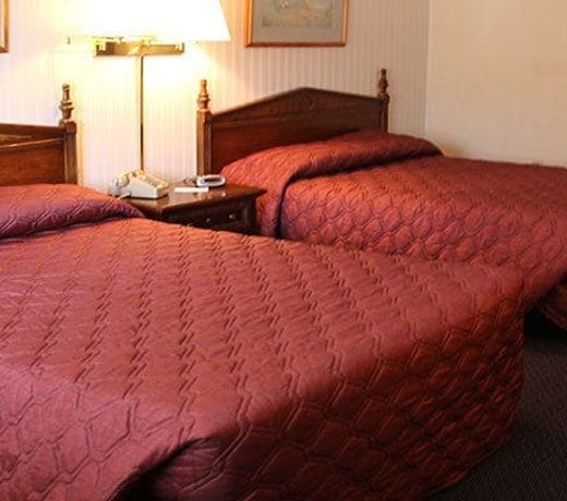 IRON ROAD INN