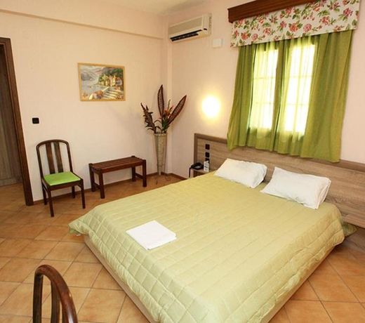 Ariadni Hotel Bungalows