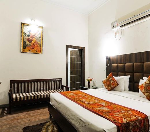 Hotel Dolphinn Agra