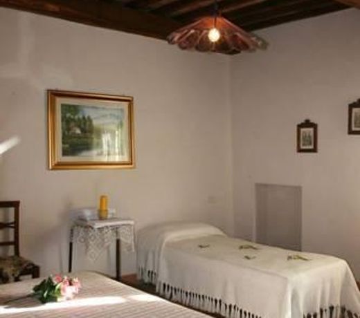 Villa Fonte all'Oppio con area piscina recintata