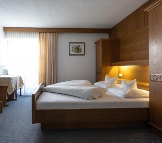 Pension Tirol