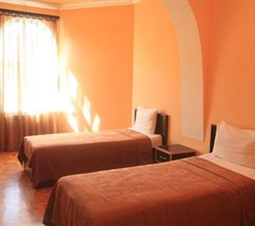 HOTEL HOUSE