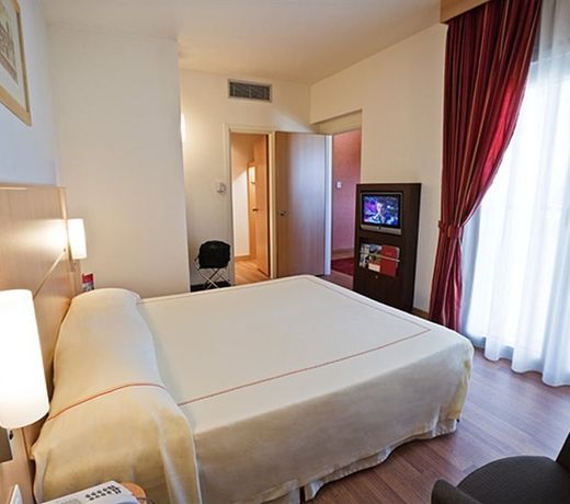 Hotel Rafael