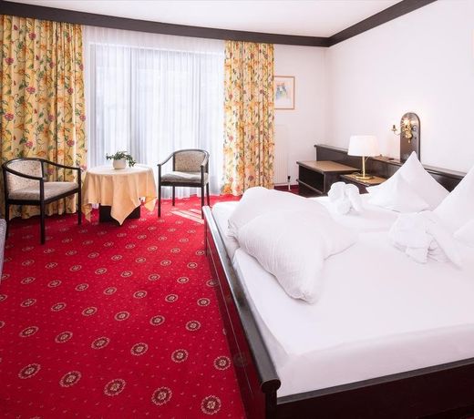 Hotel Neue Burg