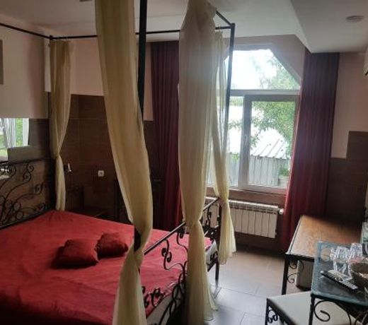 Paralax Hotel