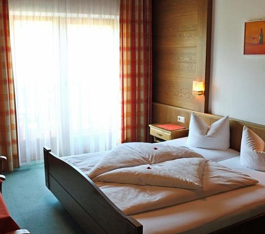 Hotel Edelweiss Superior