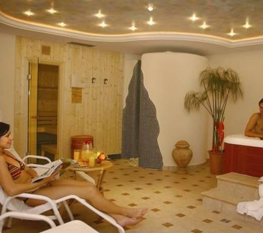 Hotel Tyrol