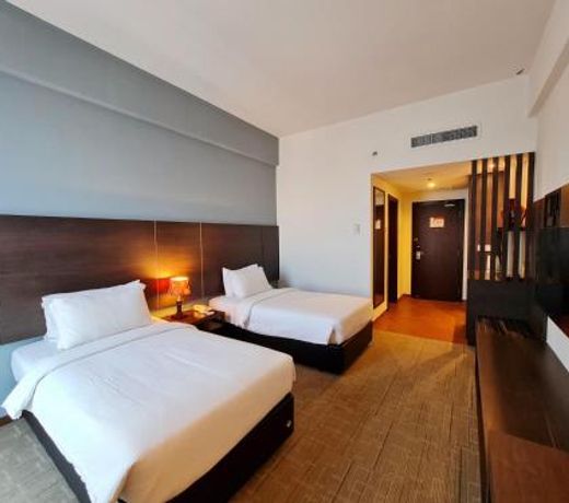 Swan Garden Hotel