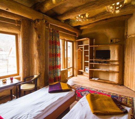 OM DOM Guest House