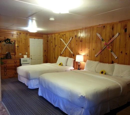 The Spruce Lodge