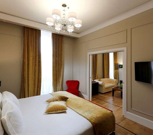 Grand Hotel Yerevan - Small Luxury Hotels of the World