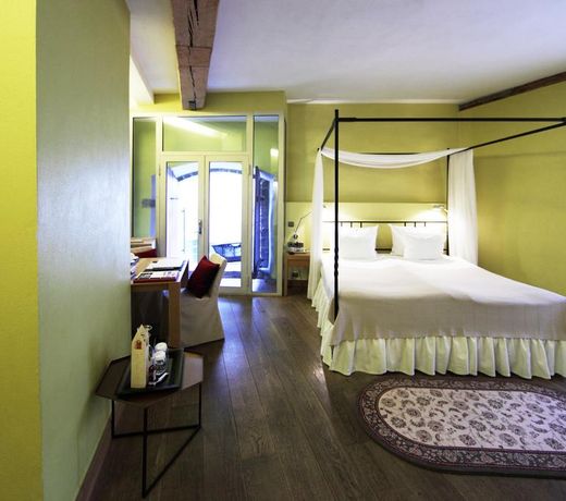 The Three Sisters Boutique Hotel