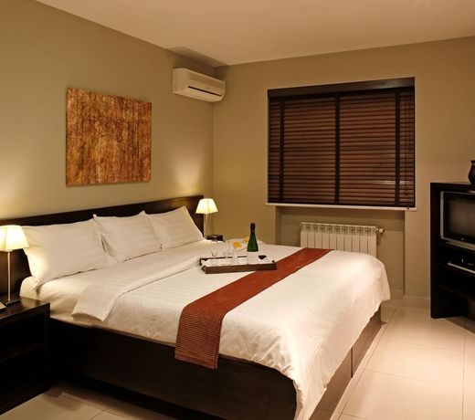Hotel Meg