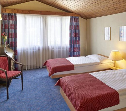 Victoria Hotel & Residence