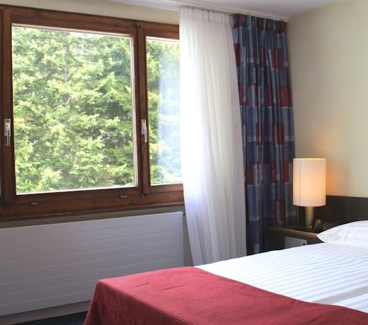 Victoria Hotel & Residence