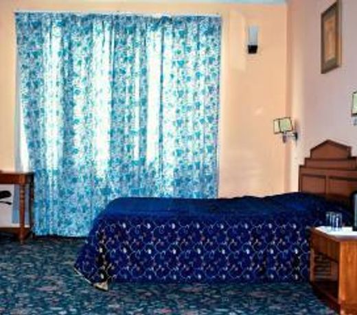 Quality Inn Himdev