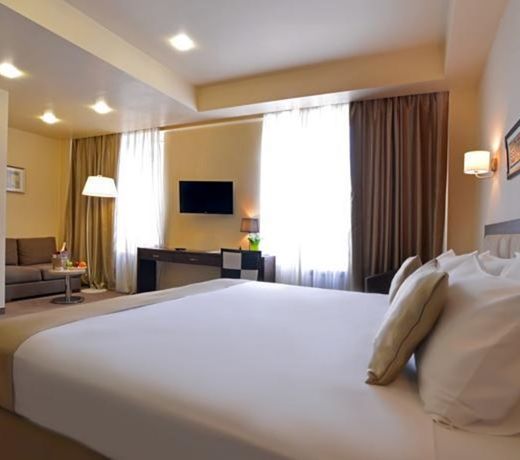 Minotel Barsam Suites