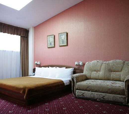 Ararat Hotel