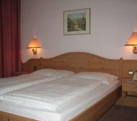 HOTEL ANGELIKA