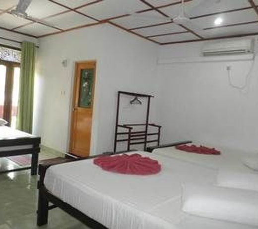 Thilaka City Hotel