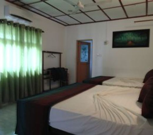 Thilaka City Hotel