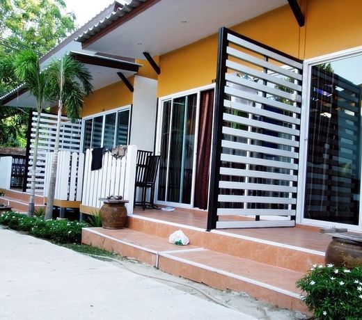 KK Lipe Resort