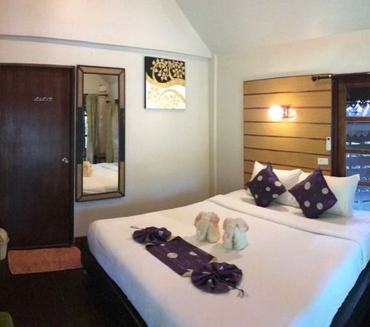 Lipe Sunset Forest Resort