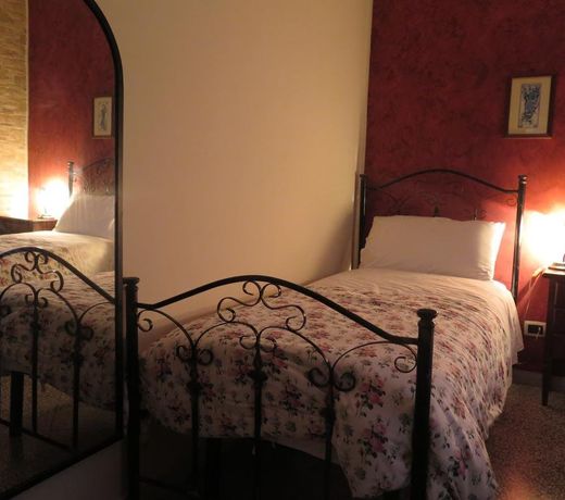 B&B Mandorla Amara