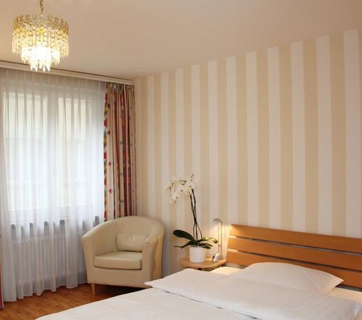 Hotel Roter Turm