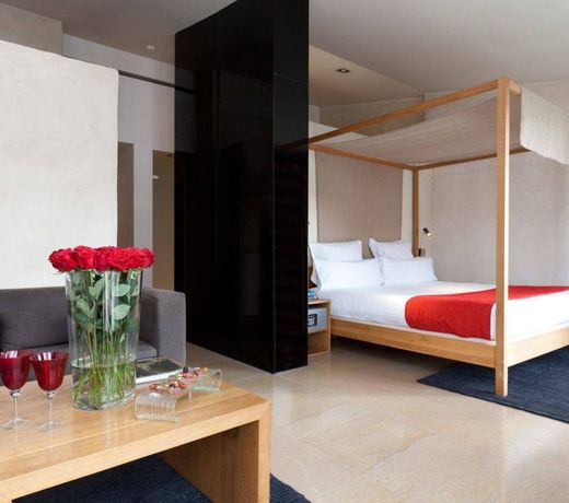 EME Catedral Hotel