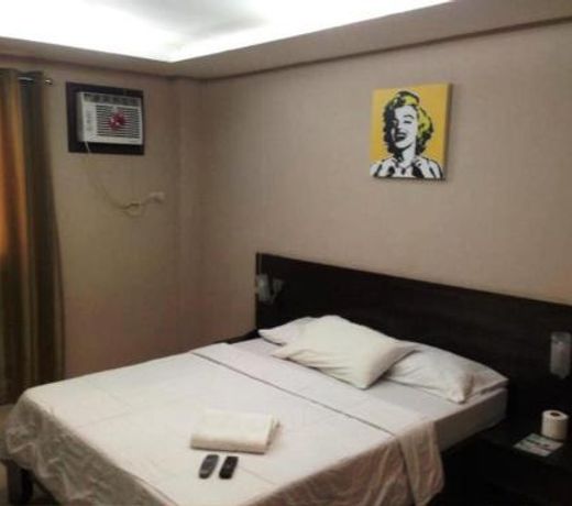 Hidden Pearl Hotel (Janus Luxury Suites)