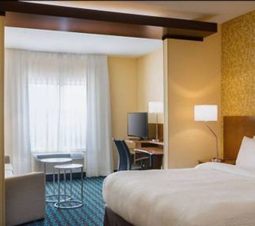 Fairfield Inn & Suites by Marriott Dallas West/I-30
