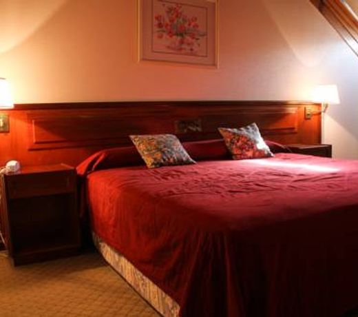 Hotel Reviens