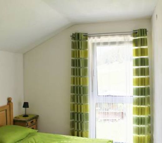 Ferienhaus Alpen Lodge und die Gams