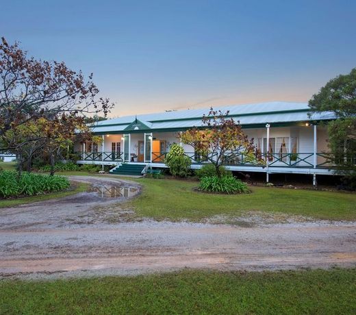 Bridgeman Downs B & B