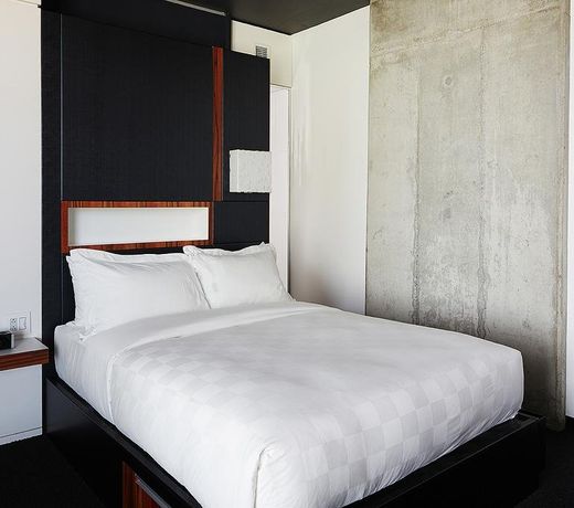Alt Hotel Ottawa
