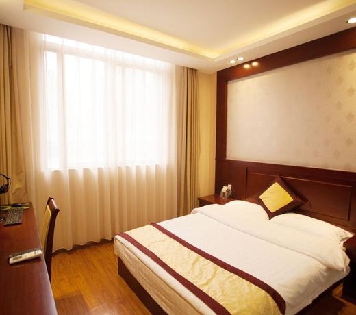 Xiongfeng Hotel