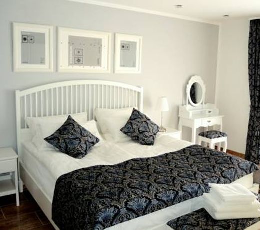 Merkel Villa Apartamente