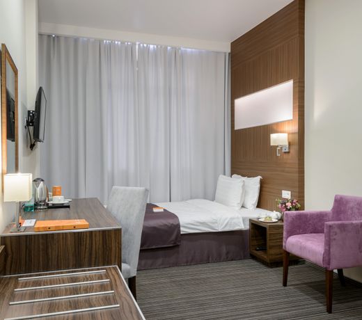 Park Wood Hotel - Academgorodok