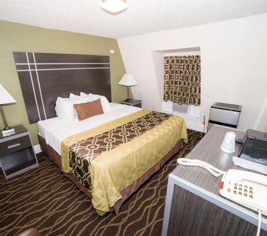 Wildwood Inn