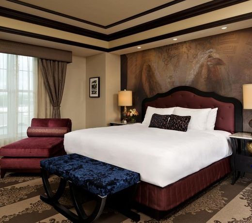 Saratoga Casino Hotel