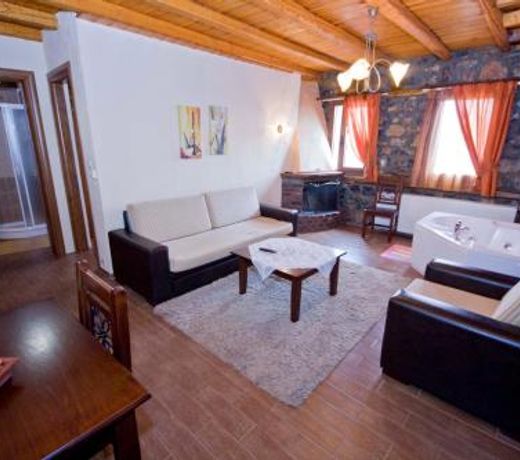 Traditional Guesthouse Siantsis