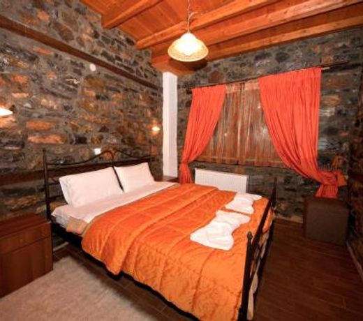 Traditional Guesthouse Siantsis