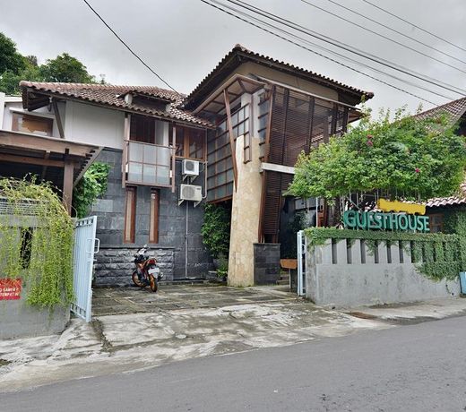 ZEN Premium Tegal Panggung Danurejan