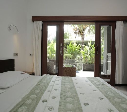 RedDoorz @ Bene Sari Kuta